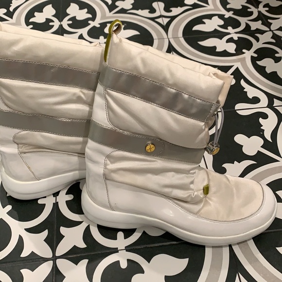 Cole Haan WP winter boots with shearling lining - Picture 4 of 16